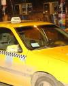 Таксиметров шофьор лъже по телефона