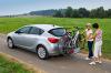 Новият Opel Astra ще се предлага с практичен и спестяващ време багажник за велосипеди FlexFix