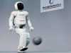 ASIMO помага за празнуването на 150 години от отношенията между Япония и Швейцария