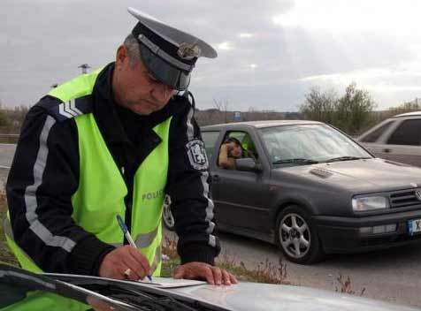 Пиян шофьор предложи подкуп на полицаи