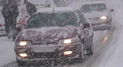Пътна полиция с апел към участниците на движението: Съобразявайте се със зимните условия